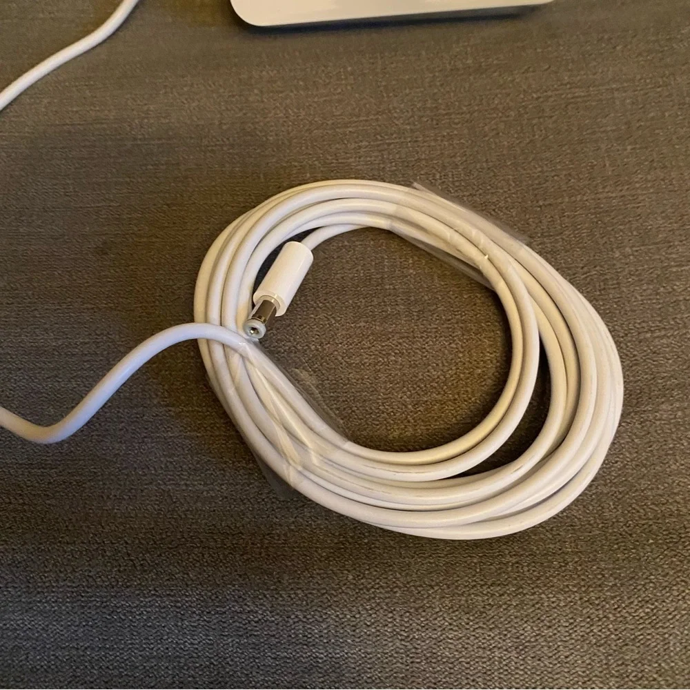 Genuine Apple 12V Power Supply for Model A1202 AirPort Extreme